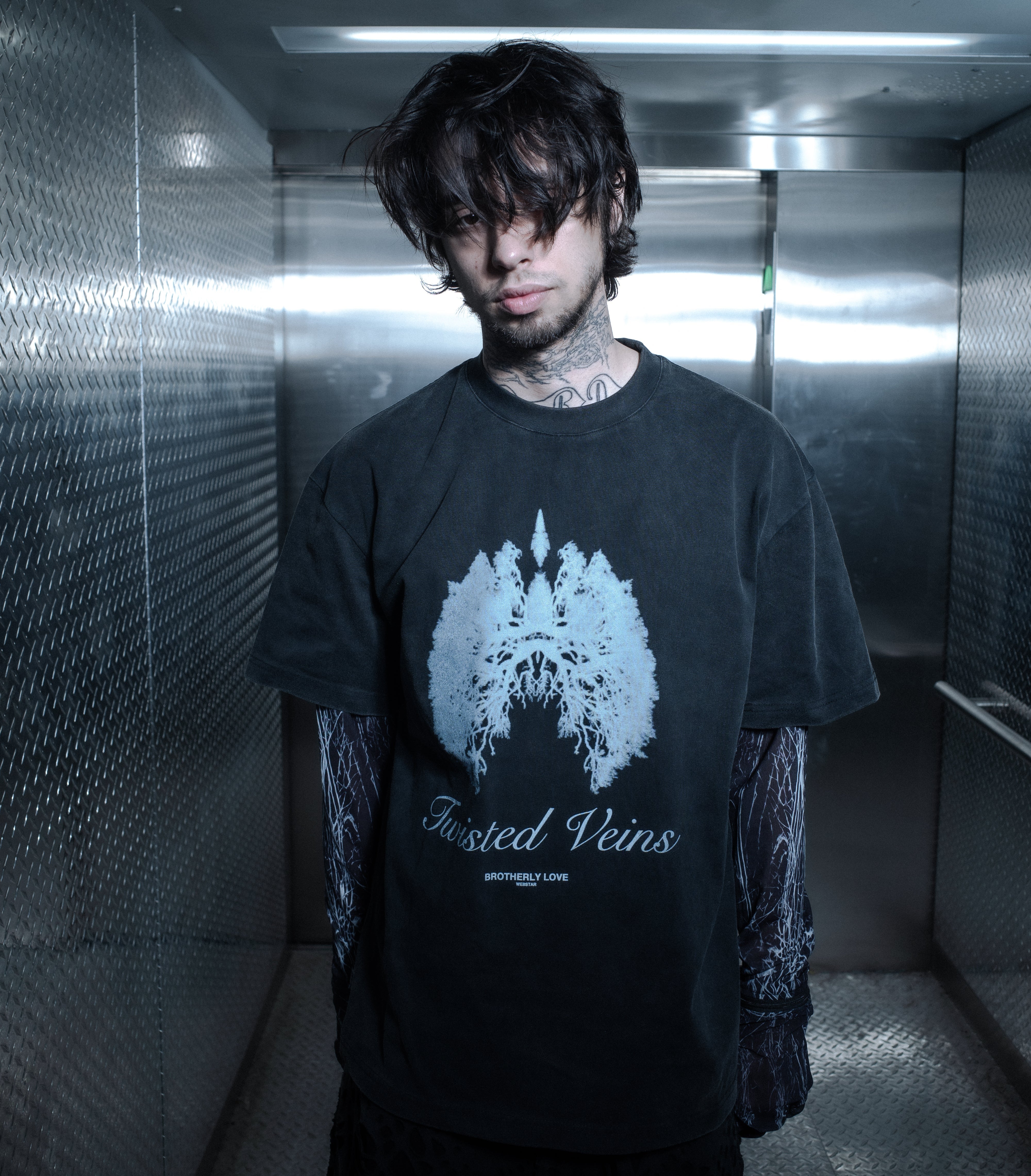 BL TWISTED VEINS SHIRT W/ VEIN SLEEVES AND DETACHABLE GLOVES