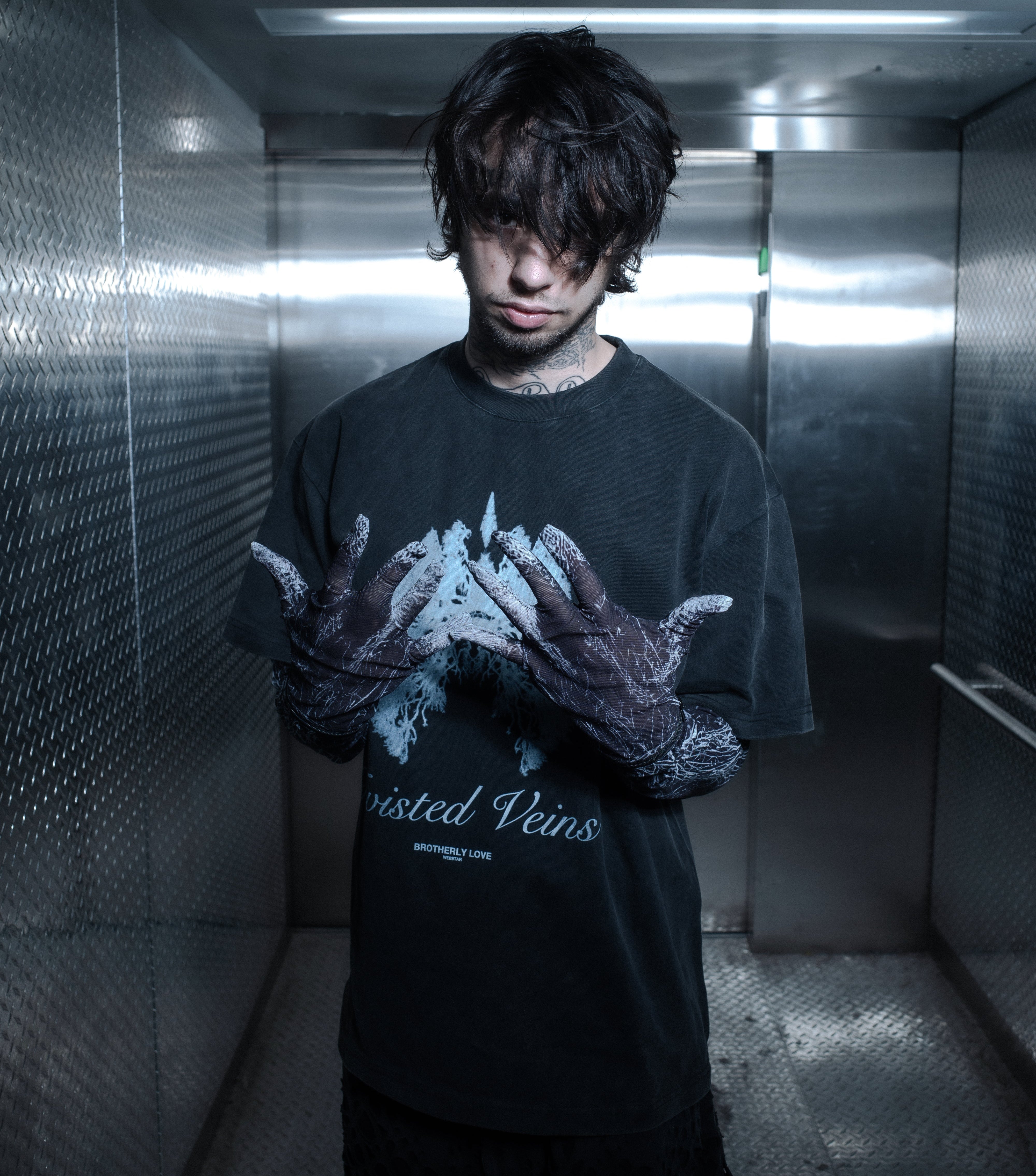 BL TWISTED VEINS SHIRT W/ VEIN SLEEVES AND DETACHABLE GLOVES