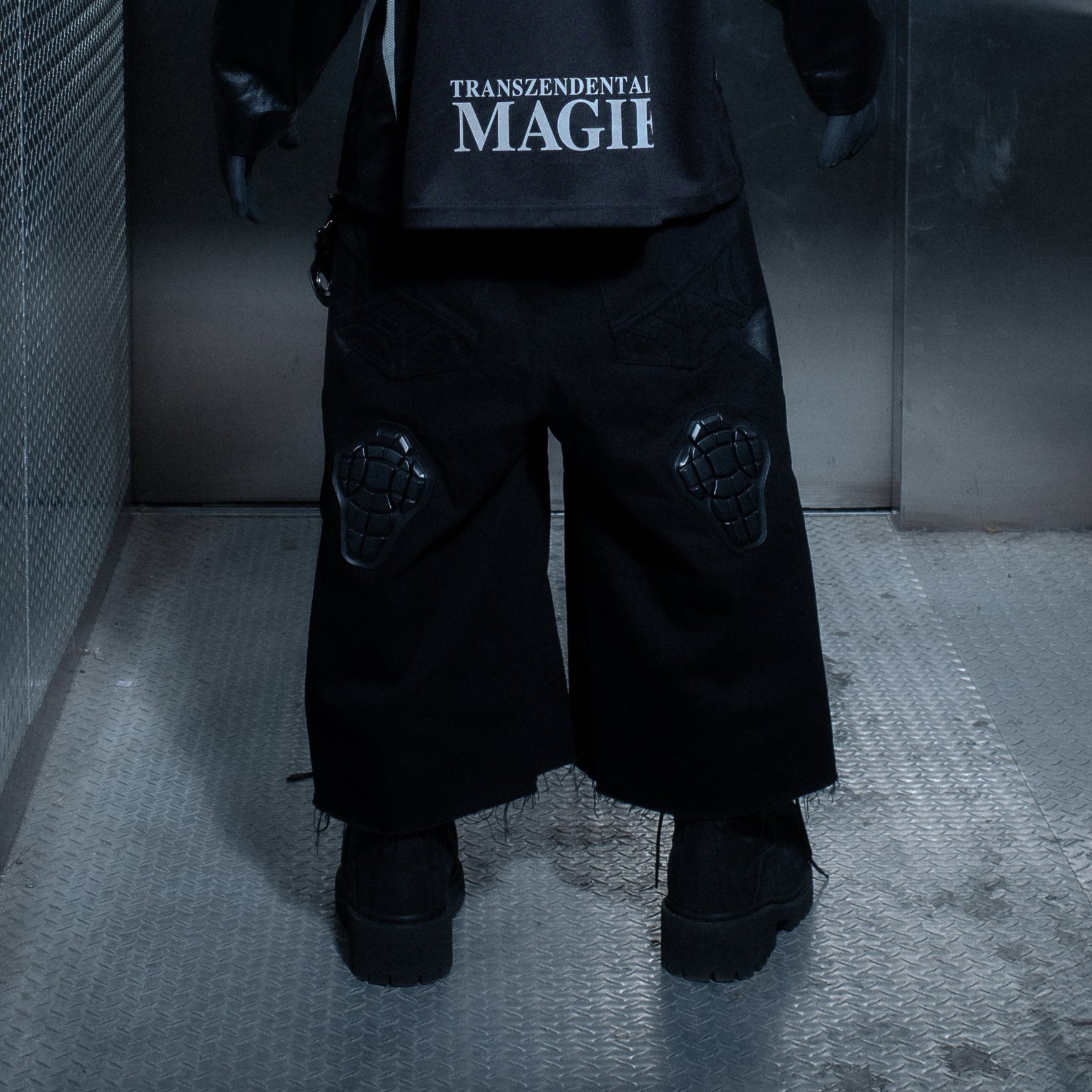 BL NOCTURNE LEATHER 3/4TH CAPRI PADDED DENIM