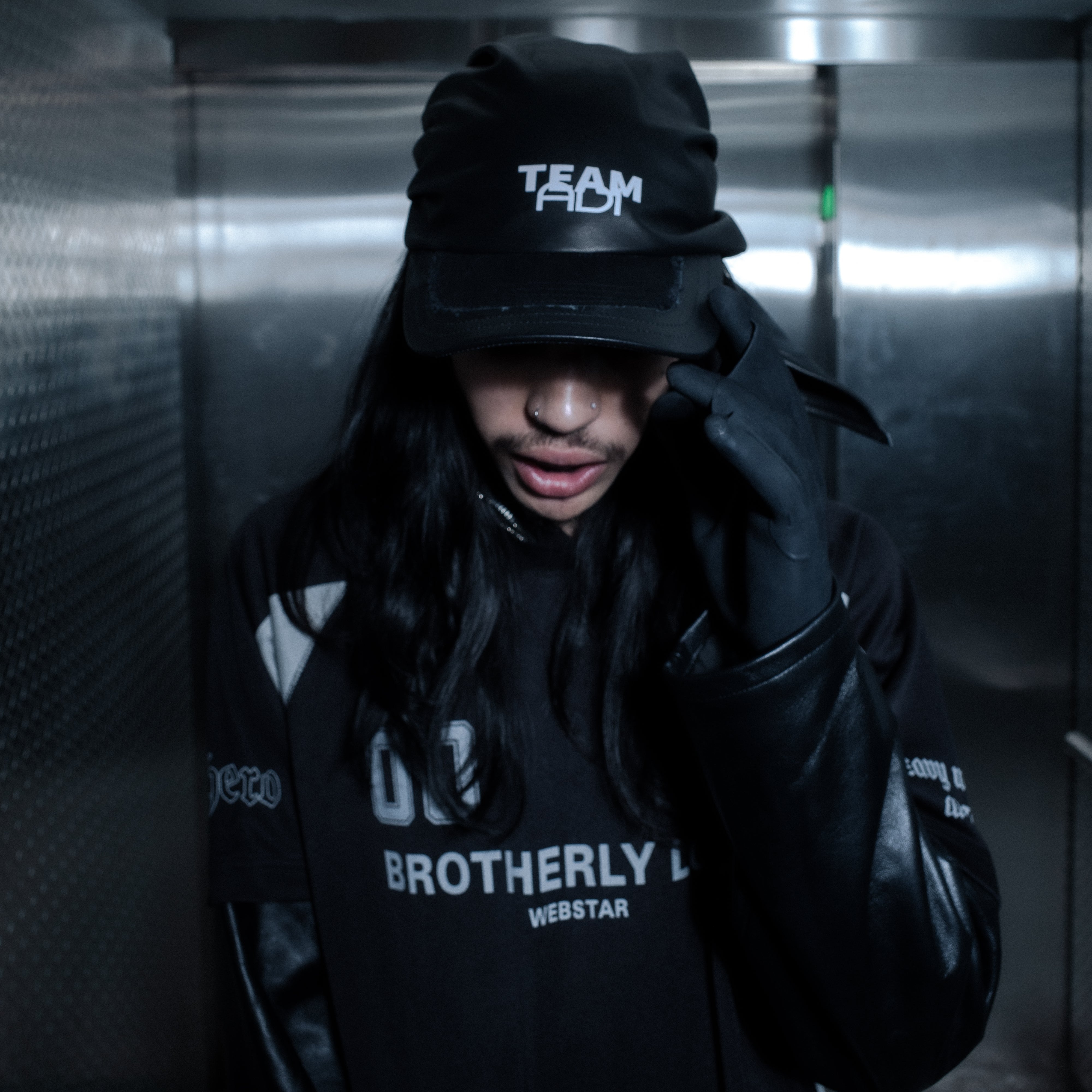 BL TEAM ADI LEATHER TIEABLE HEAD SCARF CAP