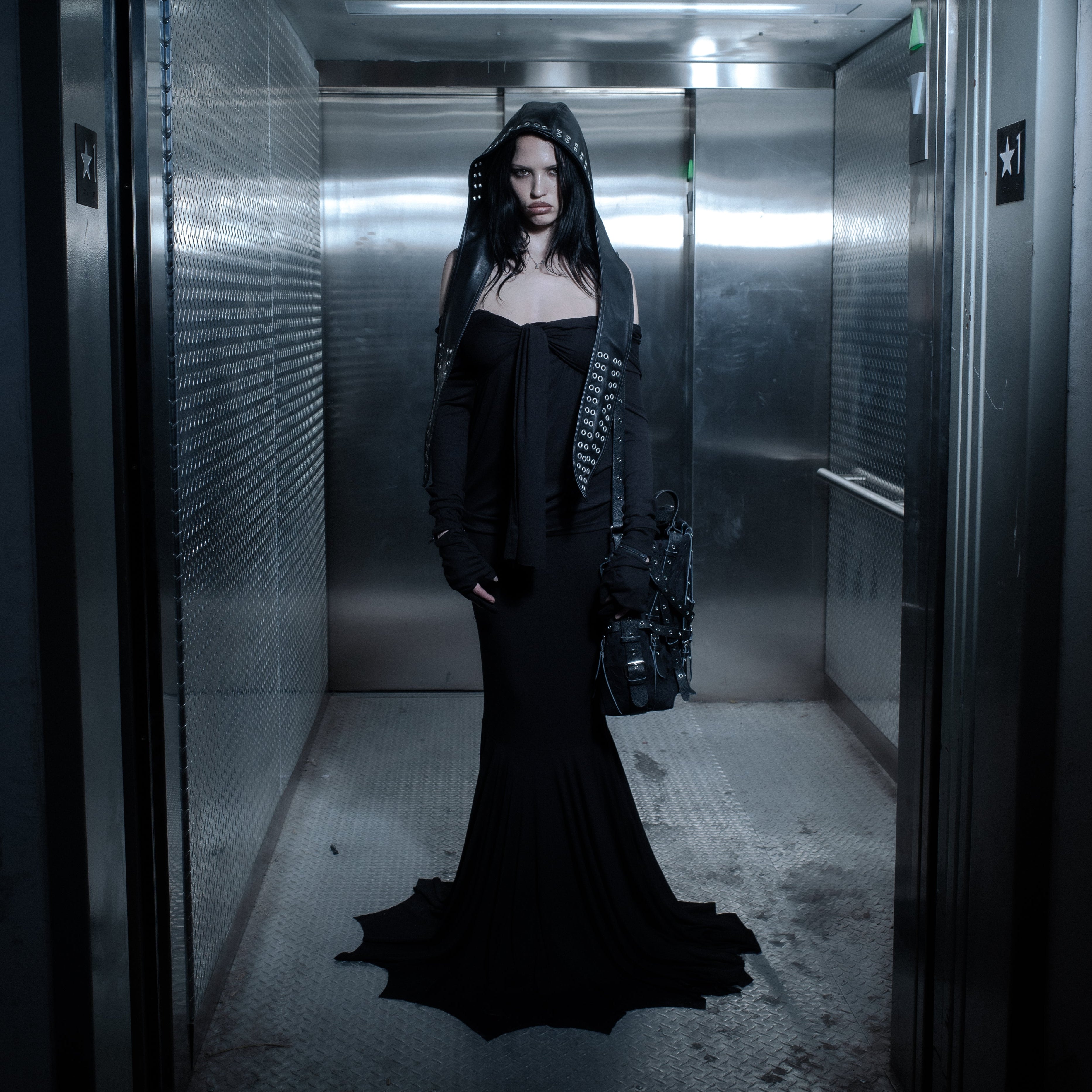 BL TOGAWEB 2 PIECE TOP + SKIRT