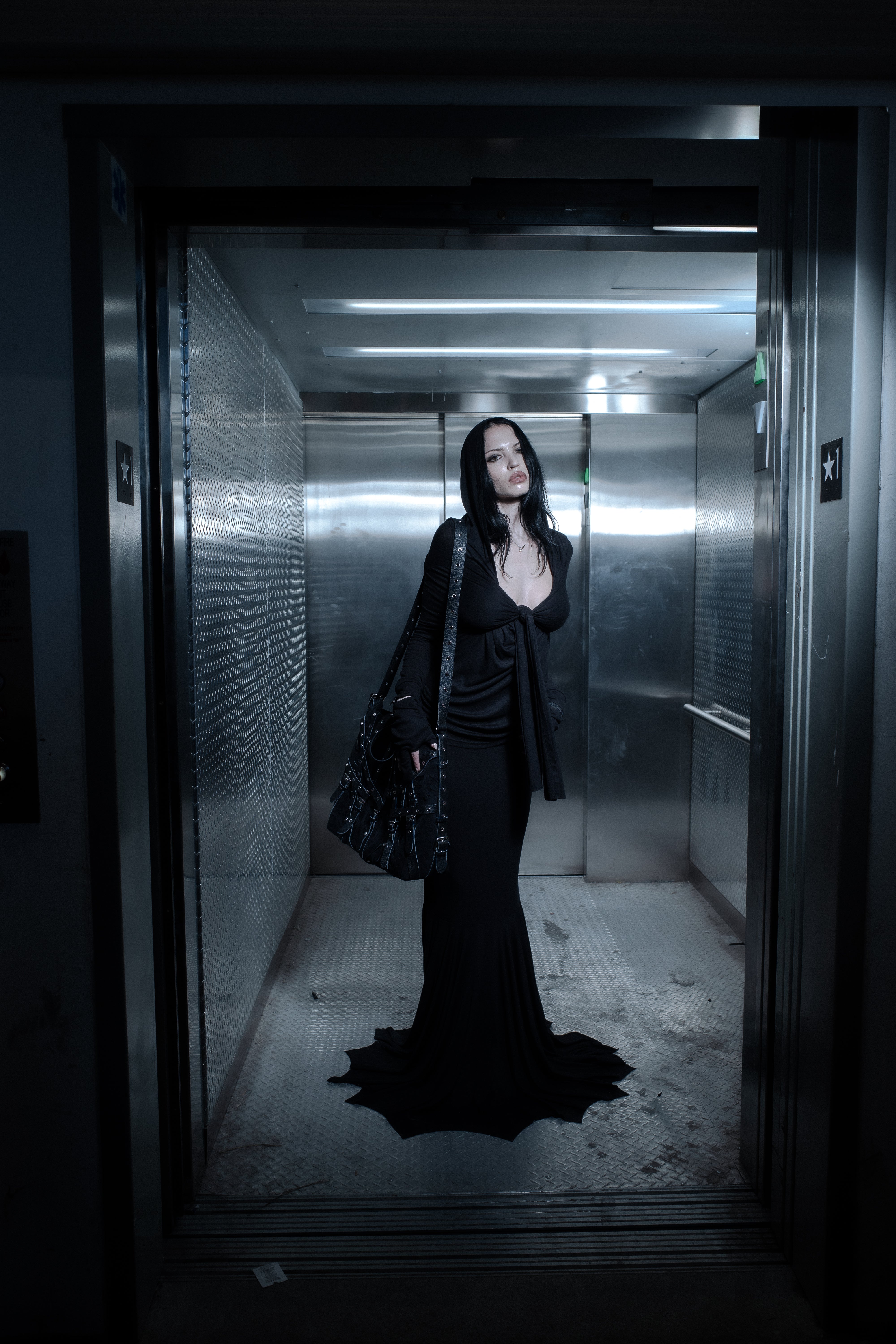 BL TOGAWEB 2 PIECE TOP + SKIRT